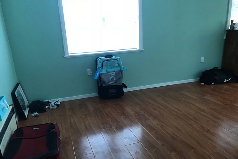 Photo of property in 3 Le Roy Terrace, Birkenhead, Auckland, 0626