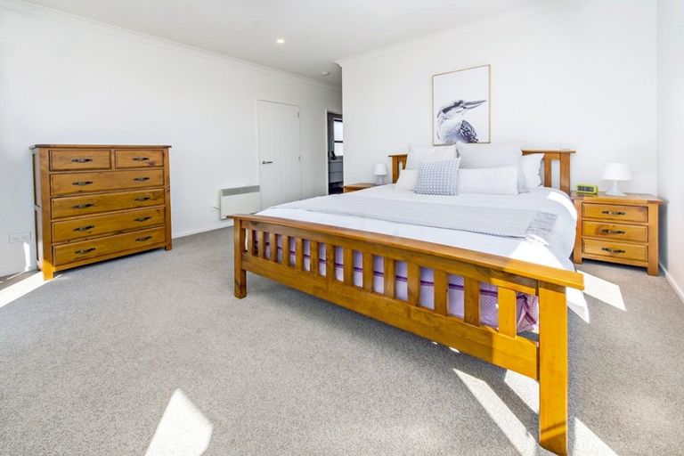 Photo of property in 39 Bradbury Avenue, Rolleston, 7614