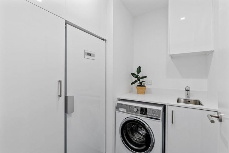 Photo of property in 21 Marina Terrace, Kinloch, Taupo, 3377