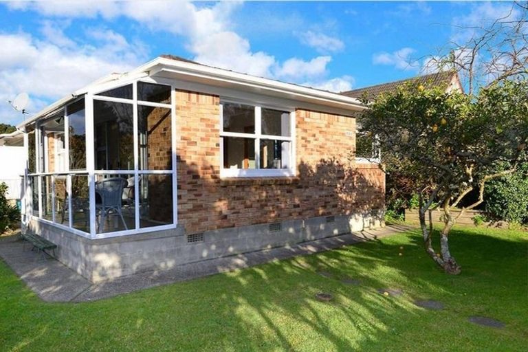 Photo of property in 1a The Circle, Manly, Whangaparaoa, 0930