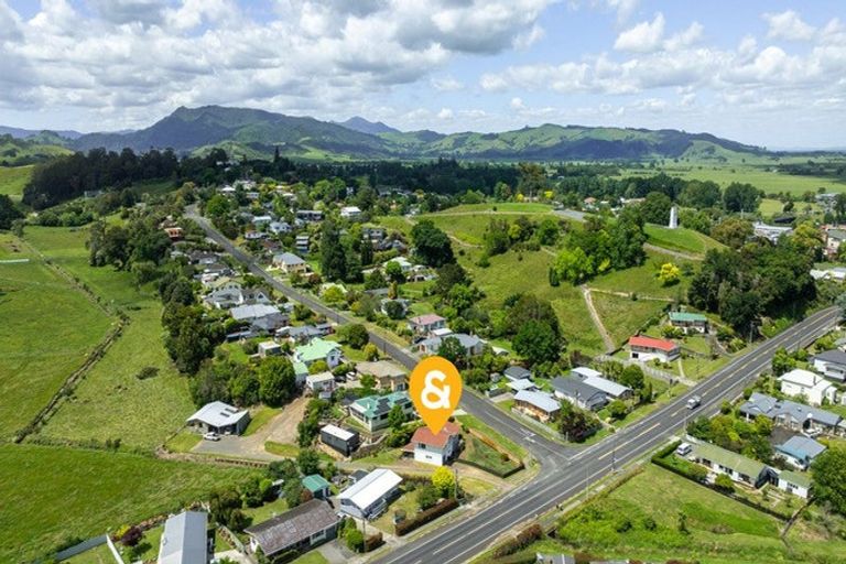 Photo of property in 2 Bennett Street, Paeroa, 3600