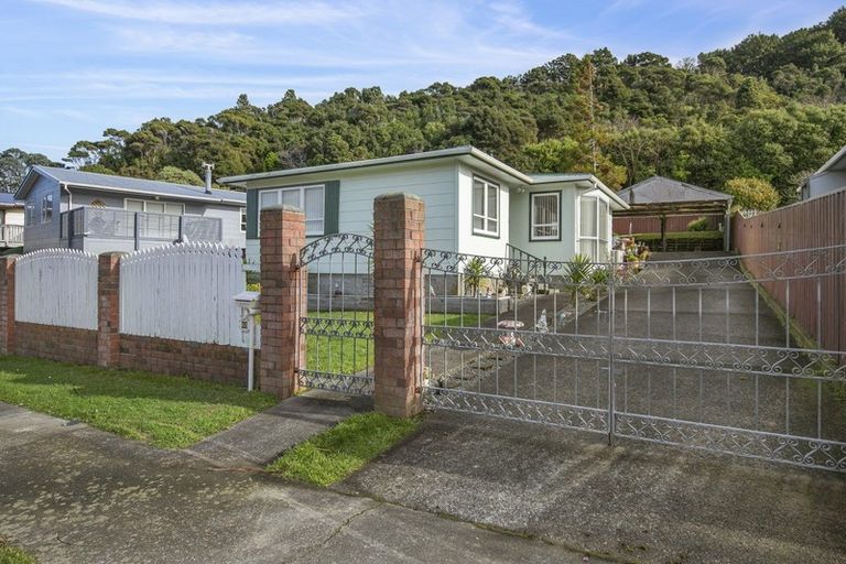 Photo of property in 63 Mohaka Street, Wainuiomata, Lower Hutt, 5014