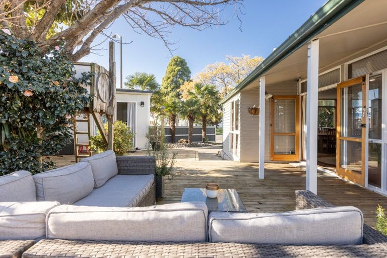 Photo of property in 27 Wycliffe Street, Onekawa, Napier, 4110