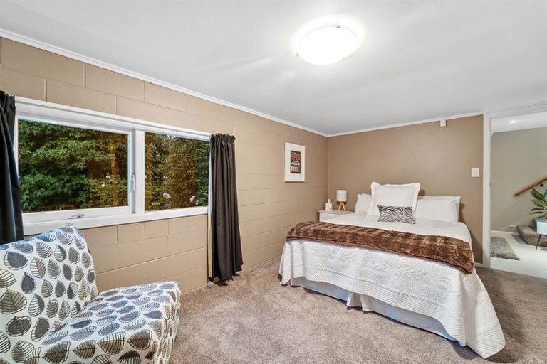 Photo of property in 10 Seine Road, Forrest Hill, Auckland, 0620