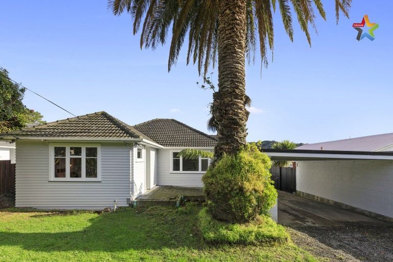 Photo of property in 51 Wise Street, Wainuiomata, Lower Hutt, 5014