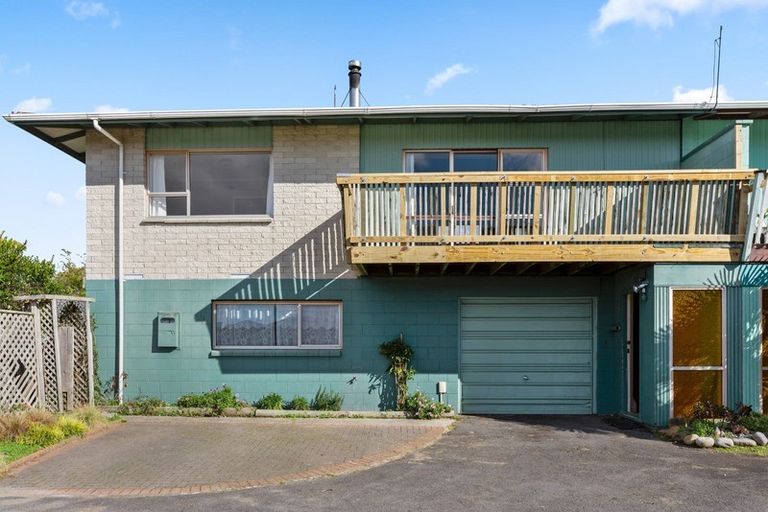 Photo of property in 175a Clayton Road, Mangakakahi, Rotorua, 3015