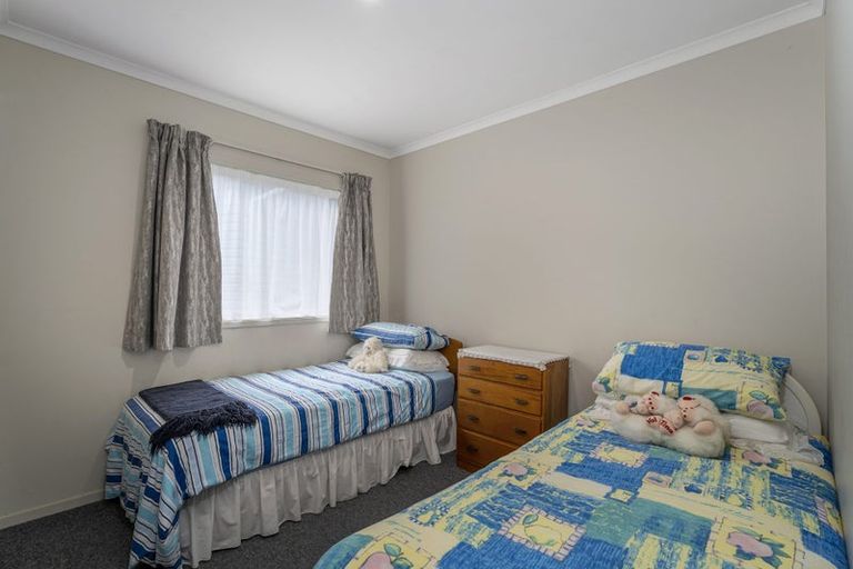 Photo of property in 5 Ocean Beach Road, Tairua, 3508
