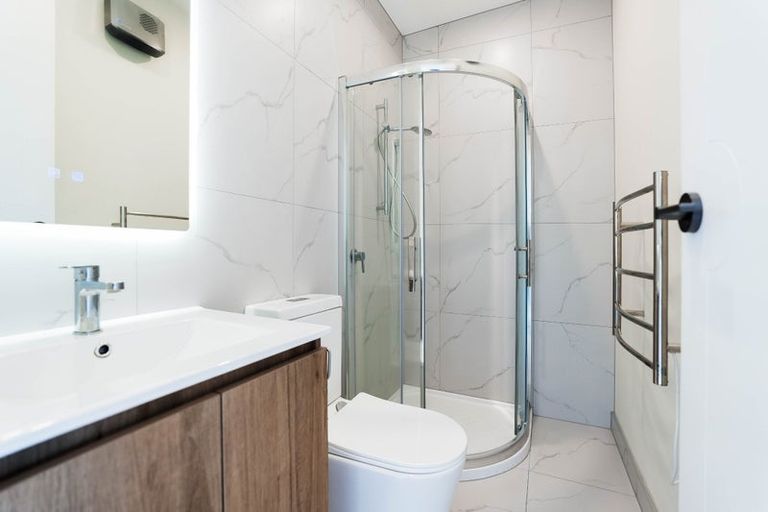 Photo of property in 9/17 Parker Avenue, New Lynn, Auckland, 0600