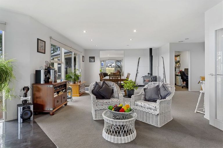 Photo of property in 219 Davis Road, Cust, Rangiora, 7471