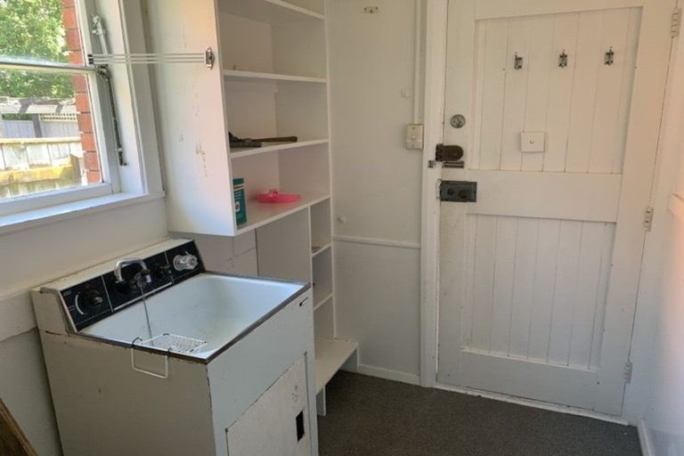 Photo of property in 39 Bledisloe Crescent, Wainuiomata, Lower Hutt, 5014