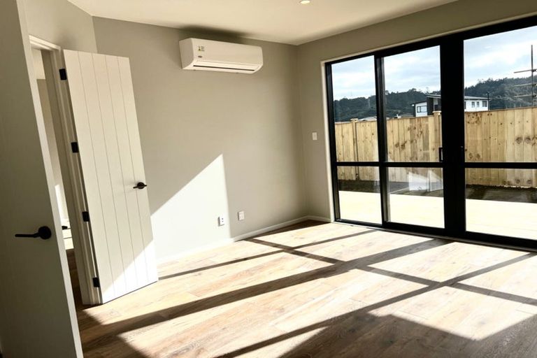 Photo of property in 7 Paihere Street, Huapai, Kumeu, 0810