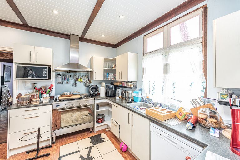 Photo of property in 18 Ingestre Street, Whanganui, 4500