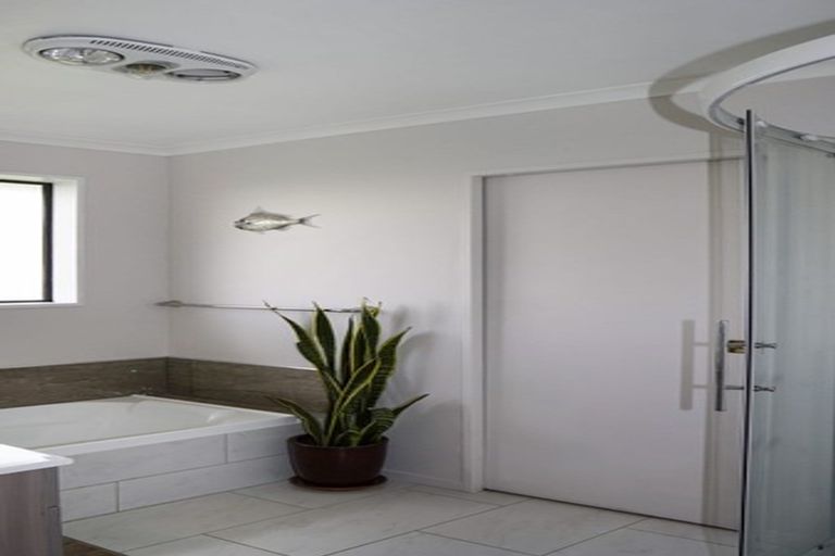 Photo of property in 23 Hollys Lane, Weston, Oamaru, 9401