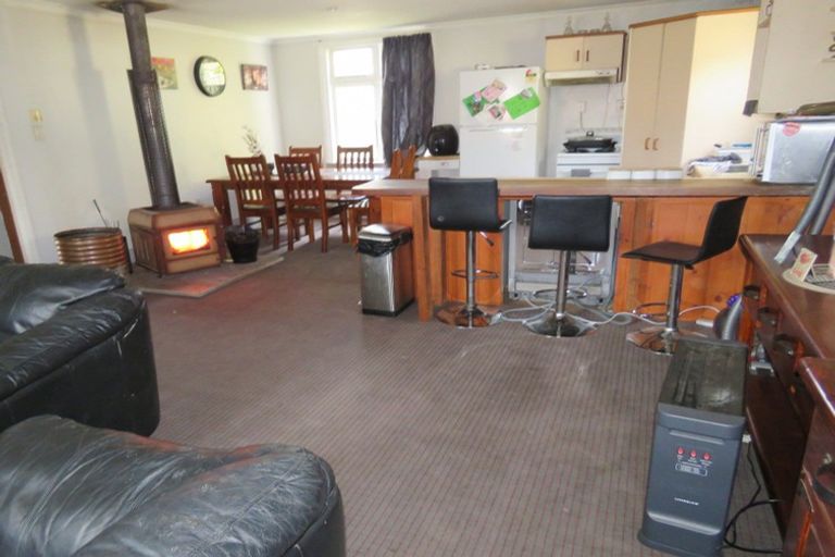 Photo of property in 17 Grey Road, Reefton, 7830
