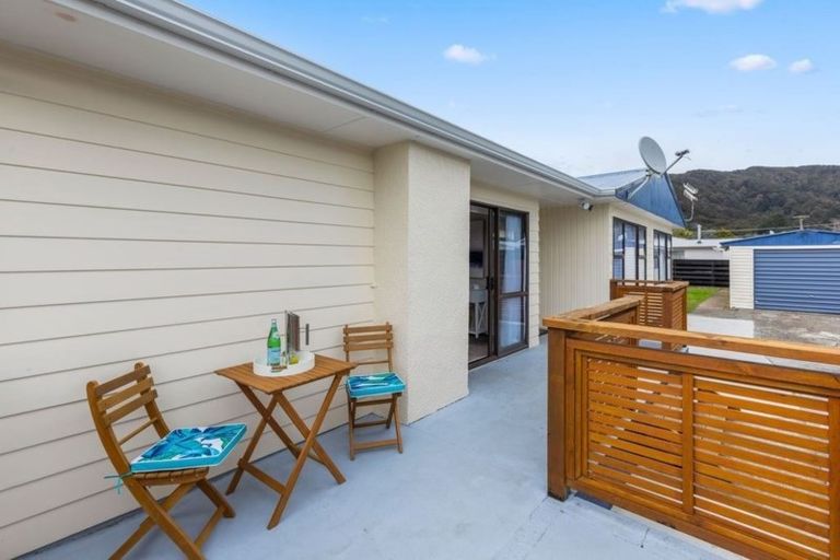 Photo of property in 25 Konini Street, Wainuiomata, Lower Hutt, 5014