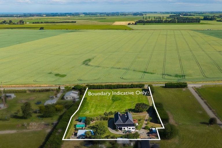 Photo of property in 253 Molloys Road, Waimate, 7980