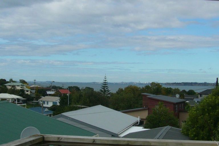 Photo of property in 932 Whangaparaoa Road, Manly, Whangaparaoa, 0930