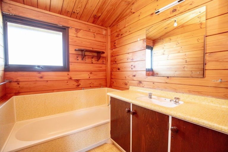 Photo of property in 272 Wharepoa Road, Netherton, 3671