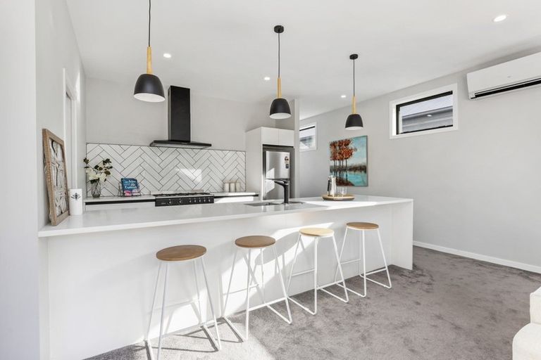 Photo of property in 27a Shrule Place, Huntington, Hamilton, 3210