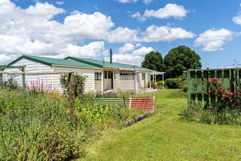 Photo of property in 218 Limmer Road, Te Kowhai, Hamilton, 3288