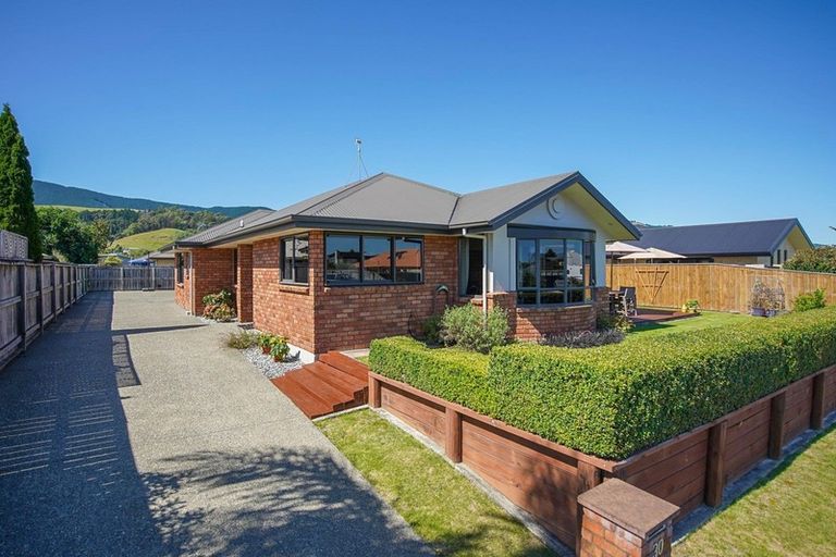 Photo of property in 30 Cambelldon Crescent, Stoke, Nelson, 7011