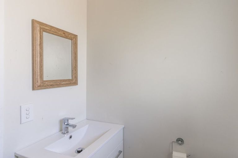 Photo of property in 36 Anaru Street, Raumati Beach, Paraparaumu, 5032