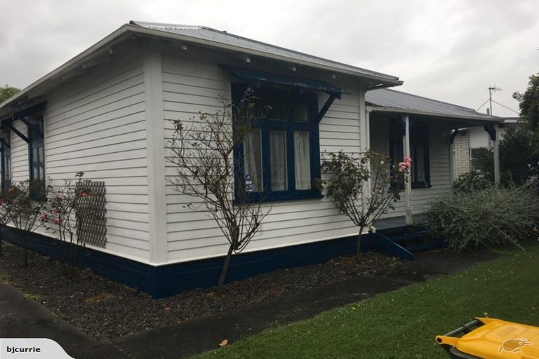 Photo of property in 227 Ferguson Street, Palmerston North, 4410