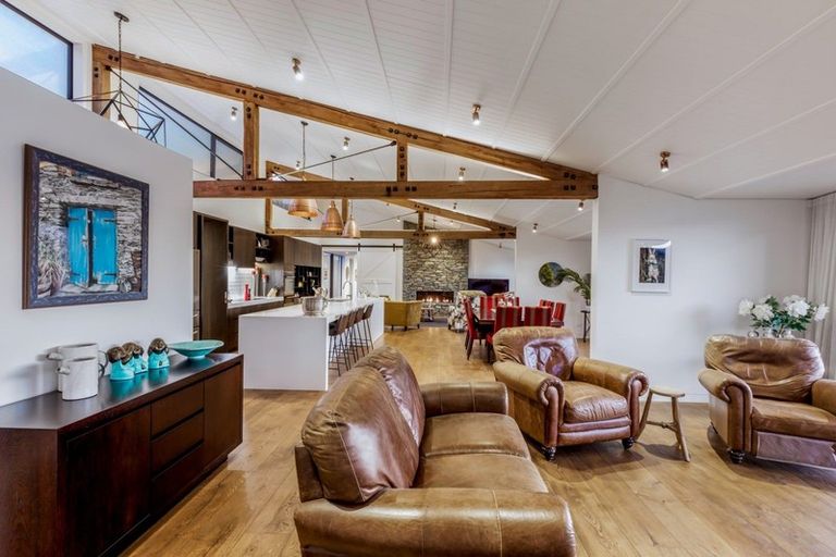 Photo of property in 6 Hayes View Lane, Lake Hayes, Queenstown, 9371