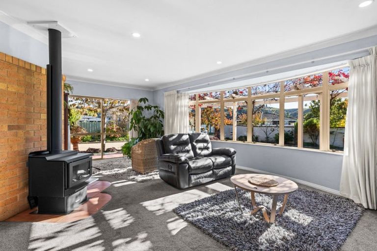 Photo of property in 59 Whiting Crescent, Greenmeadows, Napier, 4112