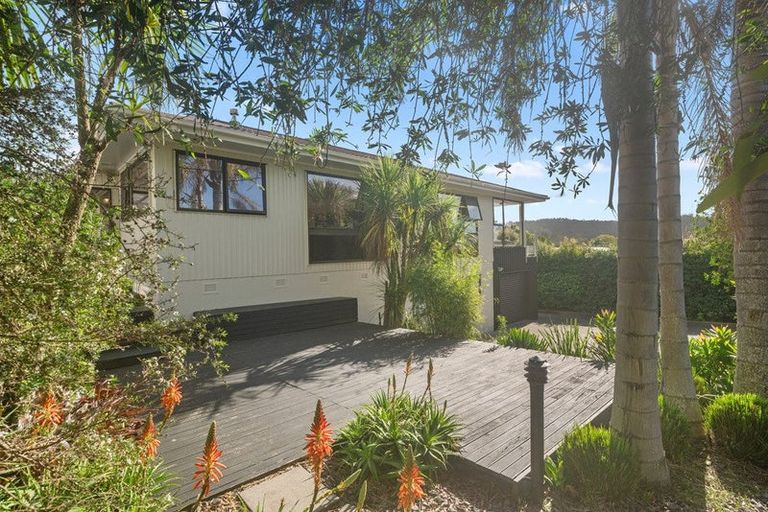 Photo of property in 53 Okura River Road, Okura, Albany, 0792