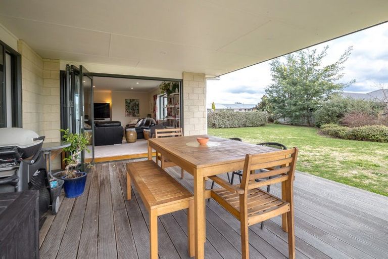 Photo of property in 12 Feist Street, Carterton, 5713