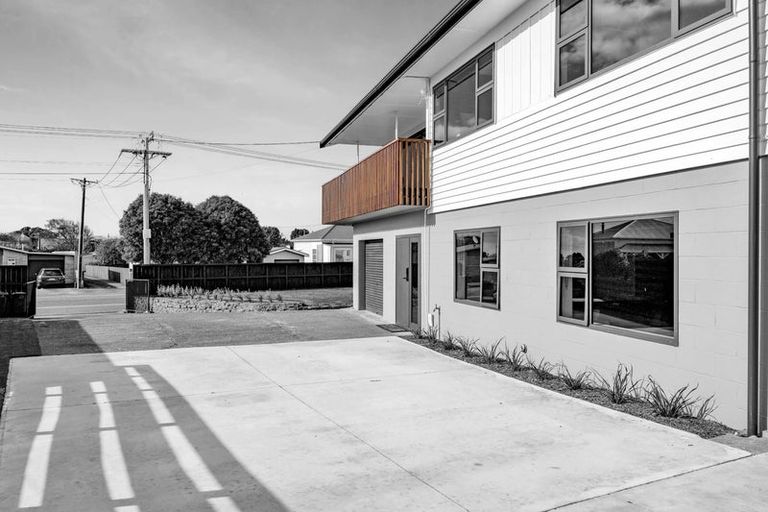 Photo of property in 35 Collins Street, Hawera, 4610