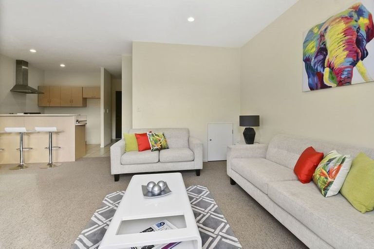 Photo of property in 47/11 The Avenue, Albany, Auckland, 0632