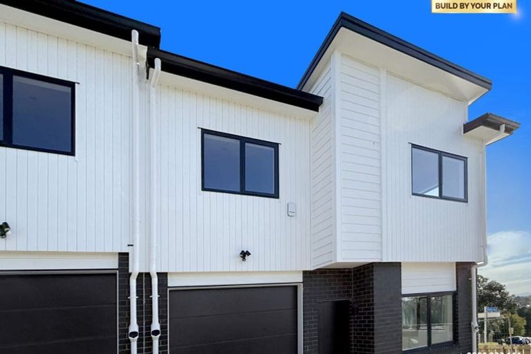 Photo of property in 260 Don Buck Road, Massey, Auckland, 0614