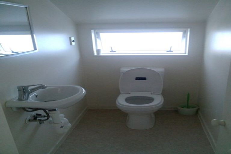 Photo of property in 8 Kentville Place, Somerville, Auckland, 2014