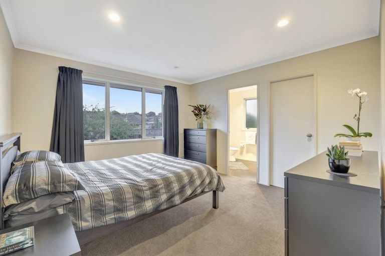 Photo of property in 17 Edward Street, Grandview Heights, Hamilton, 3200