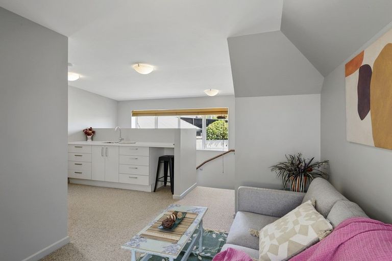 Photo of property in 31 Mount Pleasant Road, Mount Pleasant, Christchurch, 8081