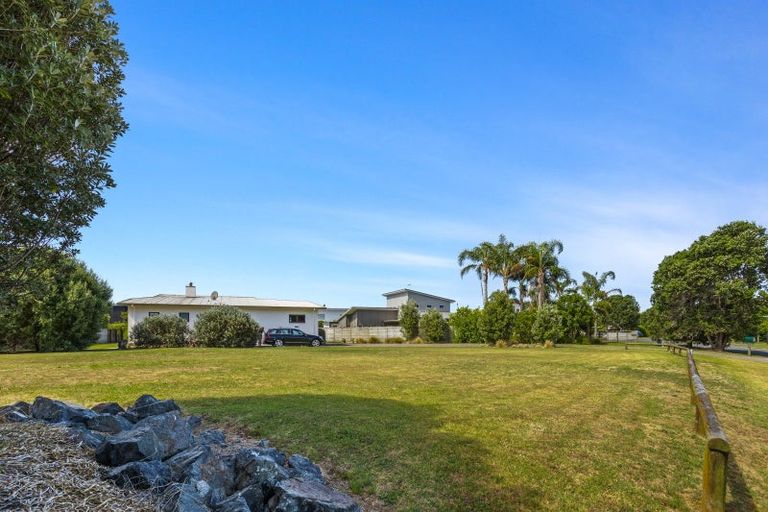 Photo of property in 233 Mangatawhiri Road, Omaha, 0986