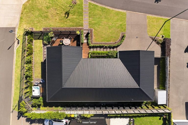 Photo of property in 14 Hayward Place, Ohauiti, Tauranga, 3112