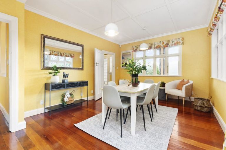 Photo of property in 11 Mairangi Road, Wadestown, Wellington, 6012