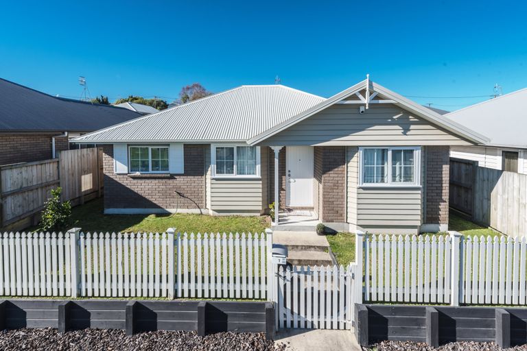 Photo of property in 7 Queens Park Crescent, Frankton, Hamilton, 3204