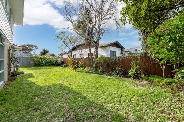 Photo of property in 5/1 Waikare Avenue, Waiwhetu, Lower Hutt, 5010