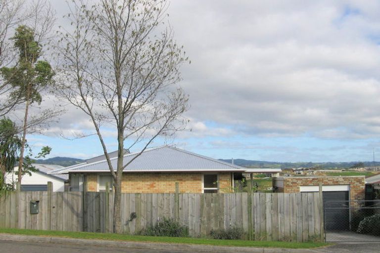 Photo of property in 6 Slade Street, Greerton, Tauranga, 3112