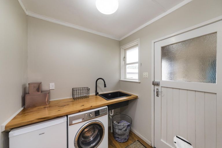Photo of property in 10 Severn Terrace, Roslyn, Palmerston North, 4414