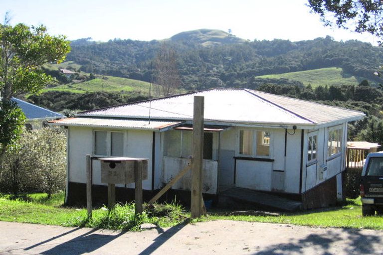 Photo of property in 52 Hammond Avenue, Hatfields Beach, Orewa, 0931