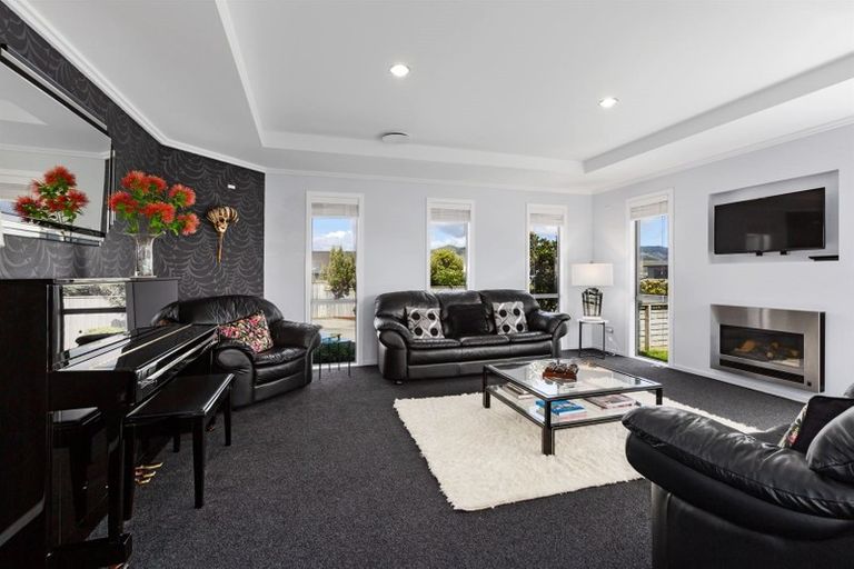Photo of property in 1 Nelson Avenue, Aotea, Porirua, 5024