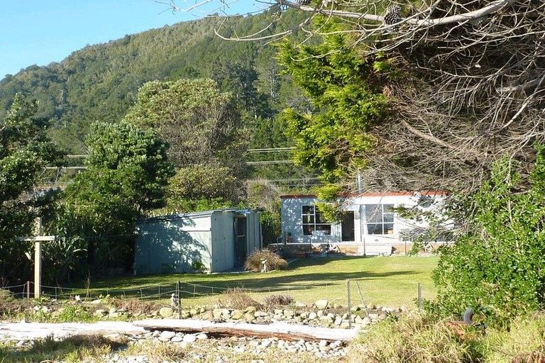 Photo of property in 106a Torea Street, Granity, 7823