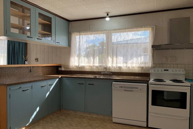 Photo of property in 1/800 Willowpark Road South, Akina, Hastings, 4122