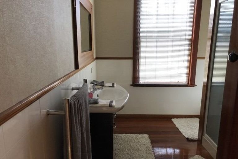 Photo of property in 1 Fairs Road, Milson, Palmerston North, 4414