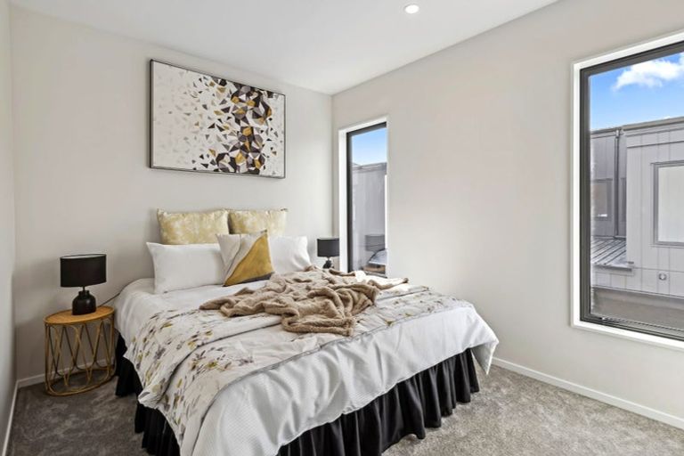 Photo of property in 647b Te Atatu Road, Te Atatu Peninsula, Auckland, 0610